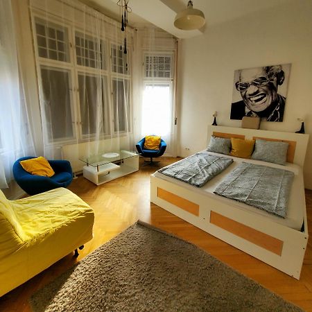 Treestyle Deluxe Rooms Boedapest Buitenkant foto