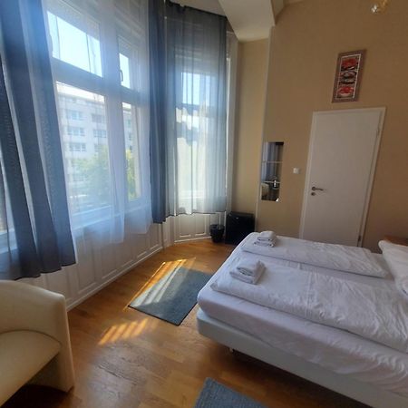 Treestyle Deluxe Rooms Boedapest Buitenkant foto