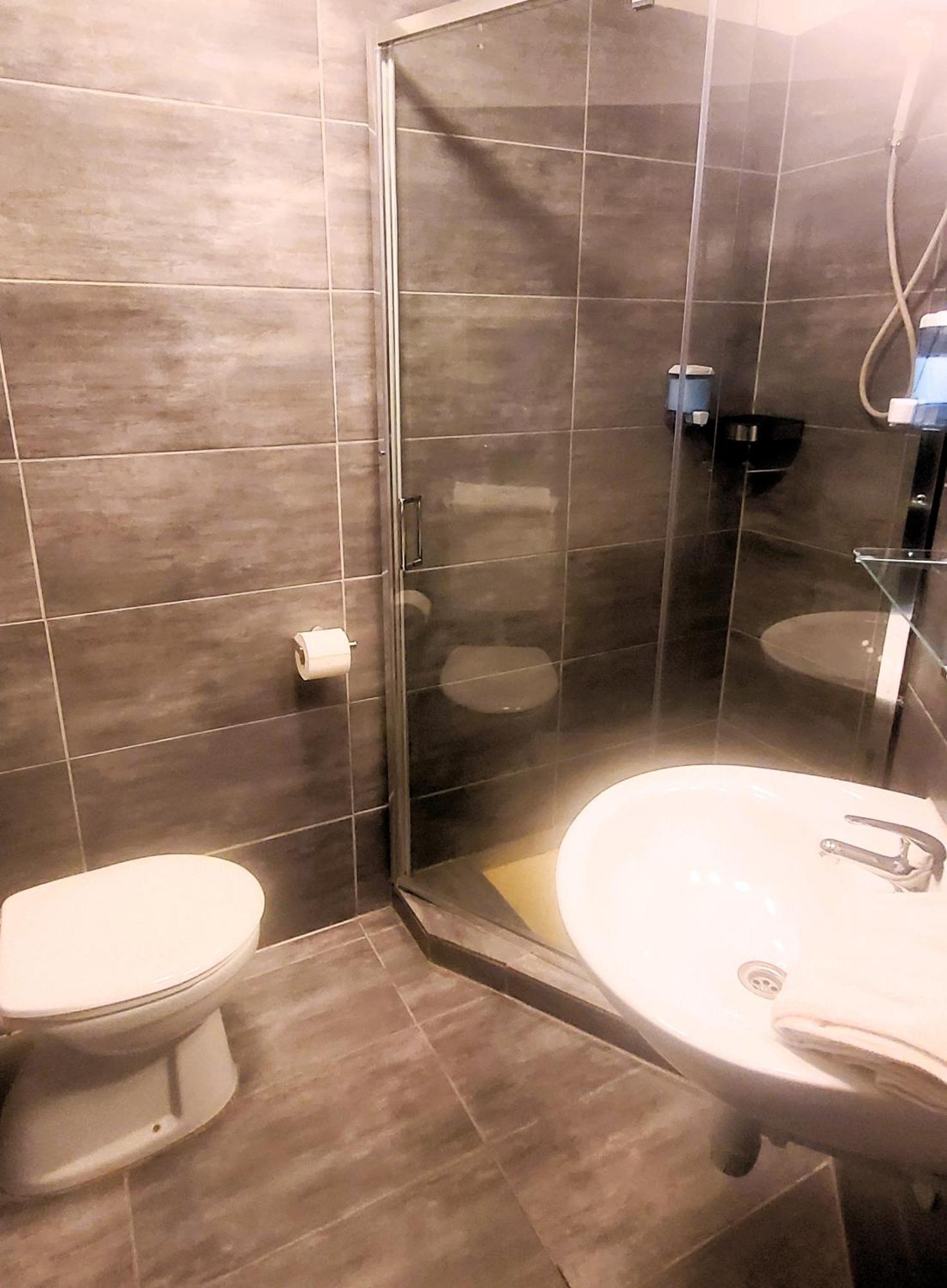 Treestyle Deluxe Rooms Boedapest Buitenkant foto